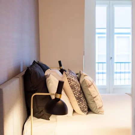 Flh Chiado Stylish Flat Apartment Lisbon