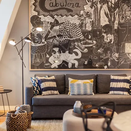 Апартаменты Flh Chiado Stylish Flat Лиссабон