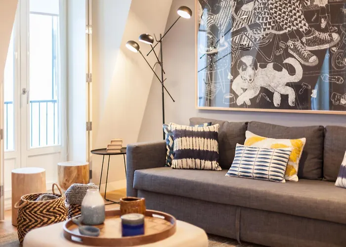 Flh Chiado Stylish Flat *