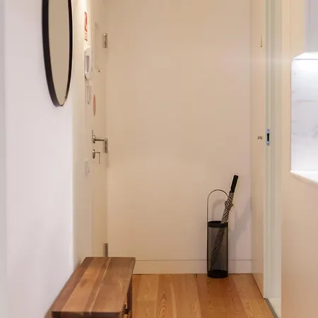 Flh Chiado Stylish Flat Lägenhet